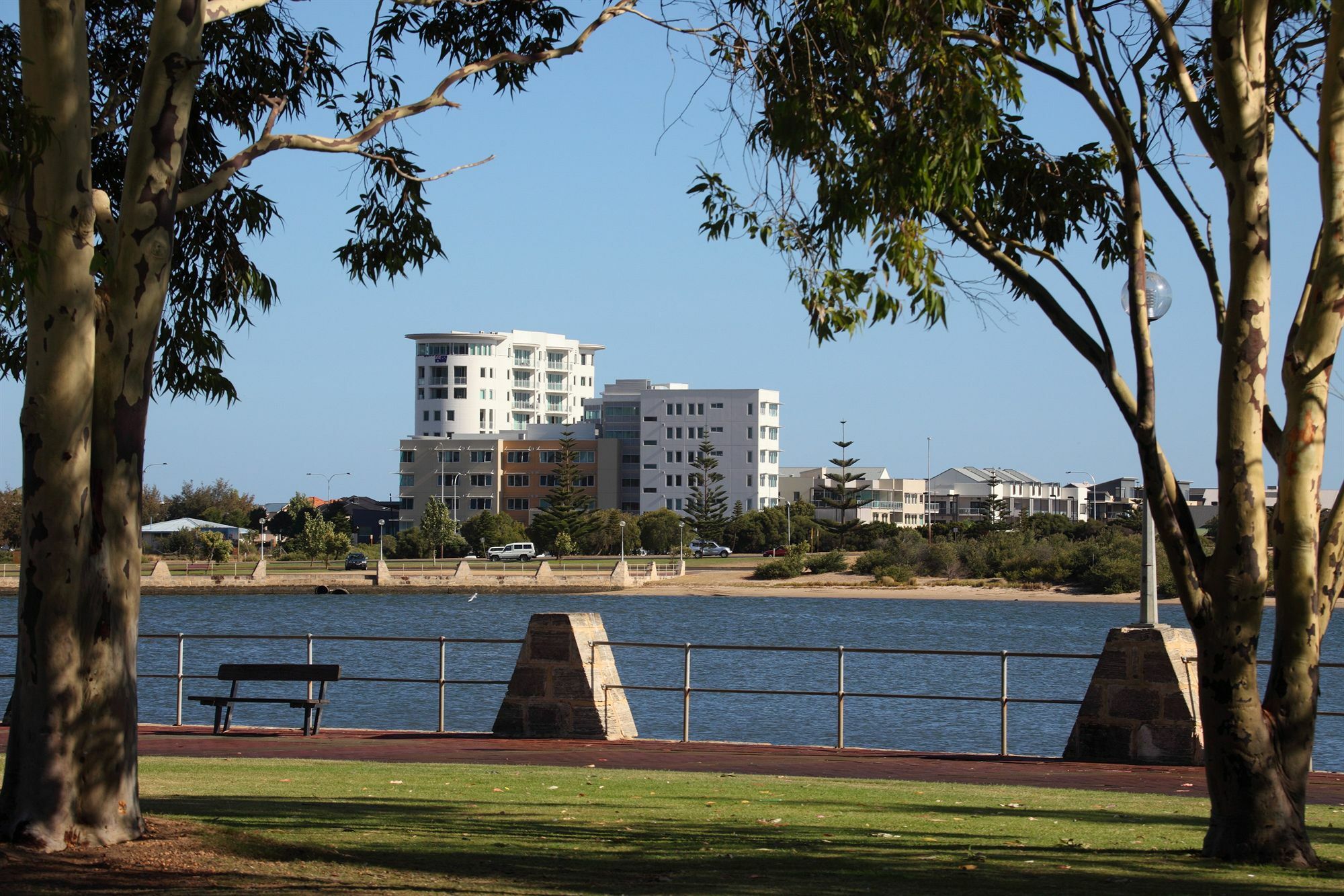 Bunbury Hotel Koombana Bay Bagian luar foto